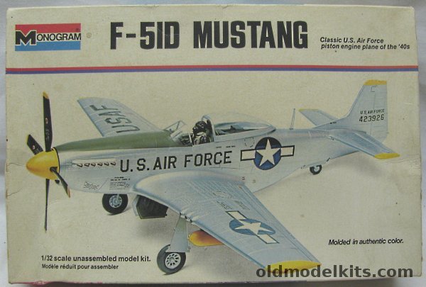 Monogram 1/32 F-51D Mustang Action Model (P-51), 6847 plastic model kit